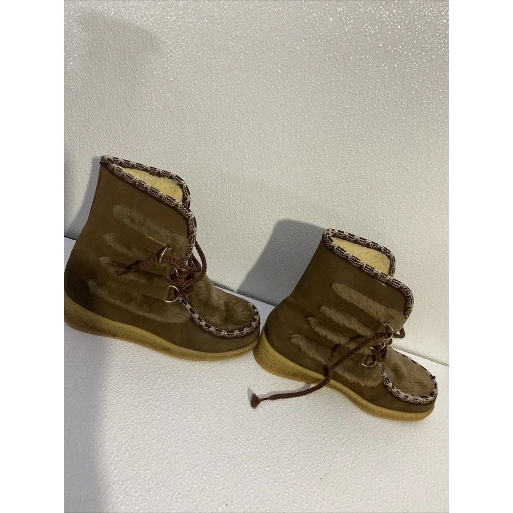 Snowland Snow Boots Women 5 Brown Excellent Vintage Faux Fur Mukluk Lace Up